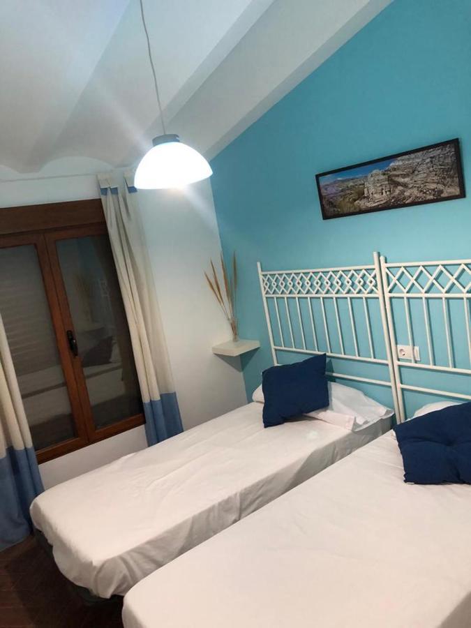 Huéscar Vivienda Rural Embalse San Clemente旅馆 外观 照片